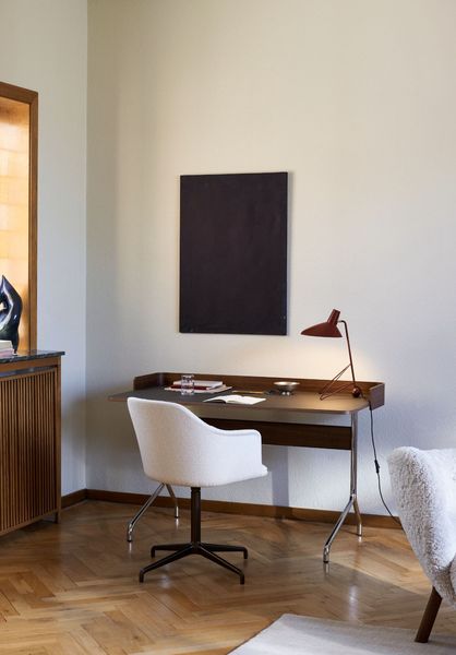 &Tradition Pavilion AV17 radni stol - Uredski radni stolovi - 3253