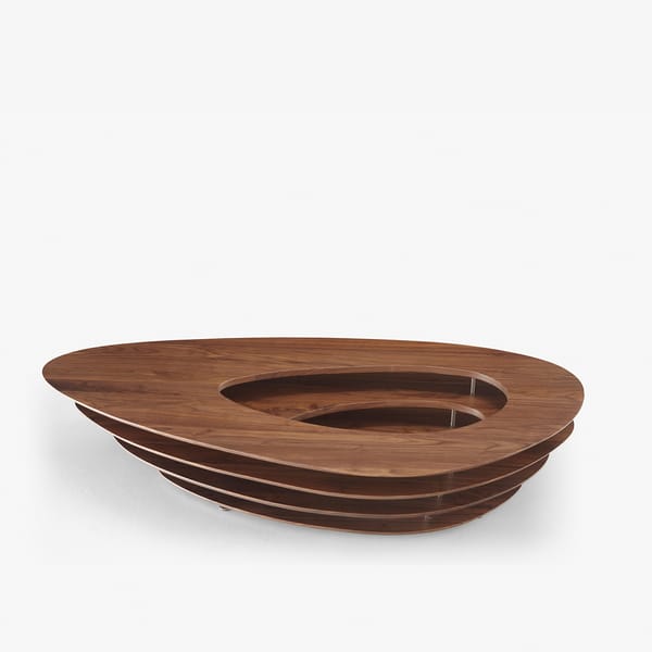 Ligne Roset Interstice Low stolić – orah - Stolići za dnevni boravak i pomoćni stolići - 3369