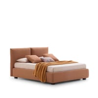 LeComfort Allen krevet