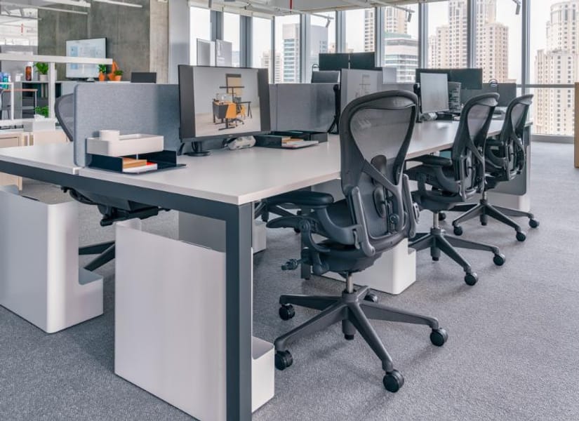 Herman Miller uredska stolica AERON remastered - Uredske radne stolice i fotelje - 3909