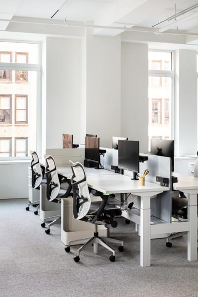 Herman Miller uredska stolica Mirra 2 - Uredske radne stolice i fotelje - 3914