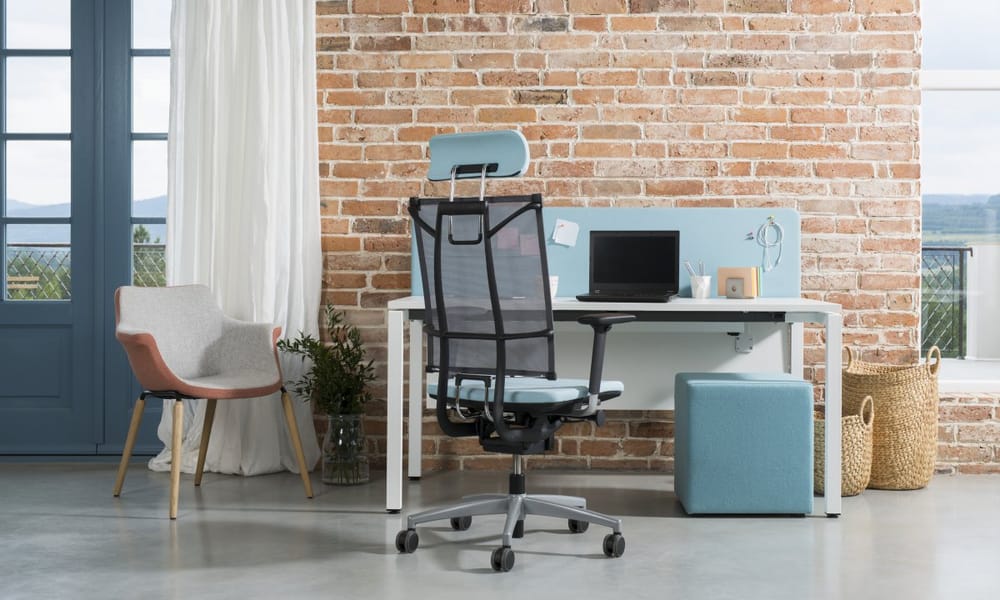 Nowy Styl uredski stol CS5040 - Uredski radni stolovi - 4317