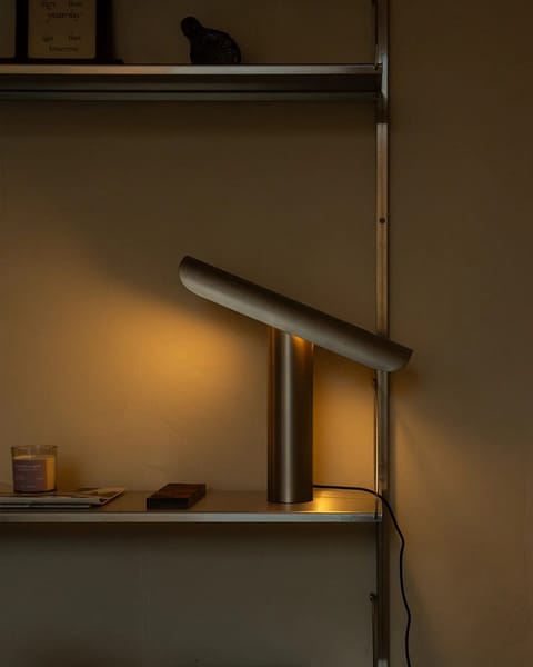 Frama T-Lampa - Stolne lampe - 4942