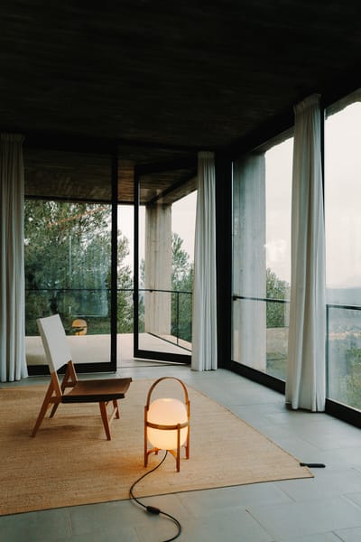 Santa&Cole Cesta stolna svjetiljka - Stolne lampe - 4997