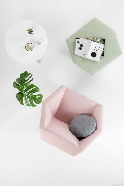 3Angle tabure - Taburei - 1023