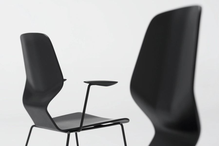 Oblikant stolica - Blagovaonske stolice - 1090