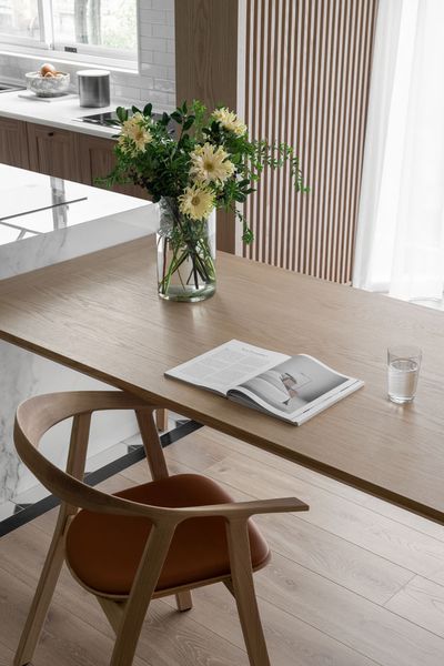 Rhomb stolica - Blagovaonske stolice - 1120