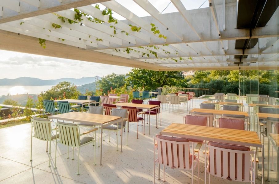 Prostoria - baštenski trpezarijski sto Jugo