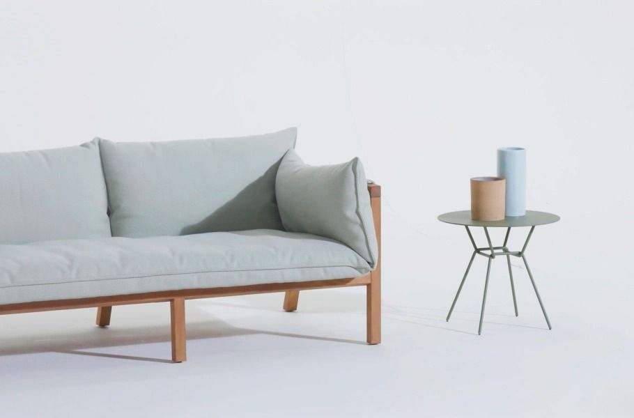 Prostoria - Strain baštenski stočić