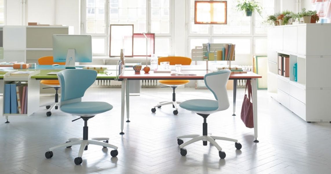 Turn around swivel chair - Uredske radne stolice i fotelje - 1801