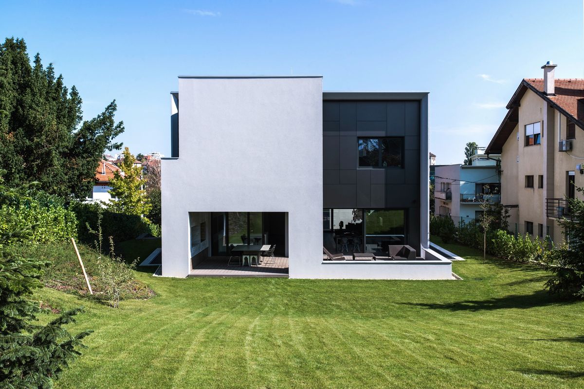 Obiteljska kuća u ulici Zelenjak - Kuće - 1292