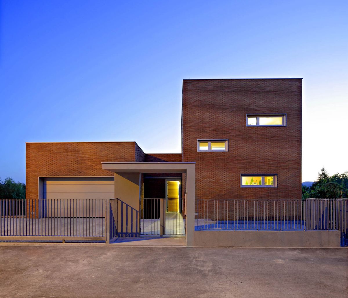 Obiteljska kuća u Serdarovoj ulici - Kuće - 1305