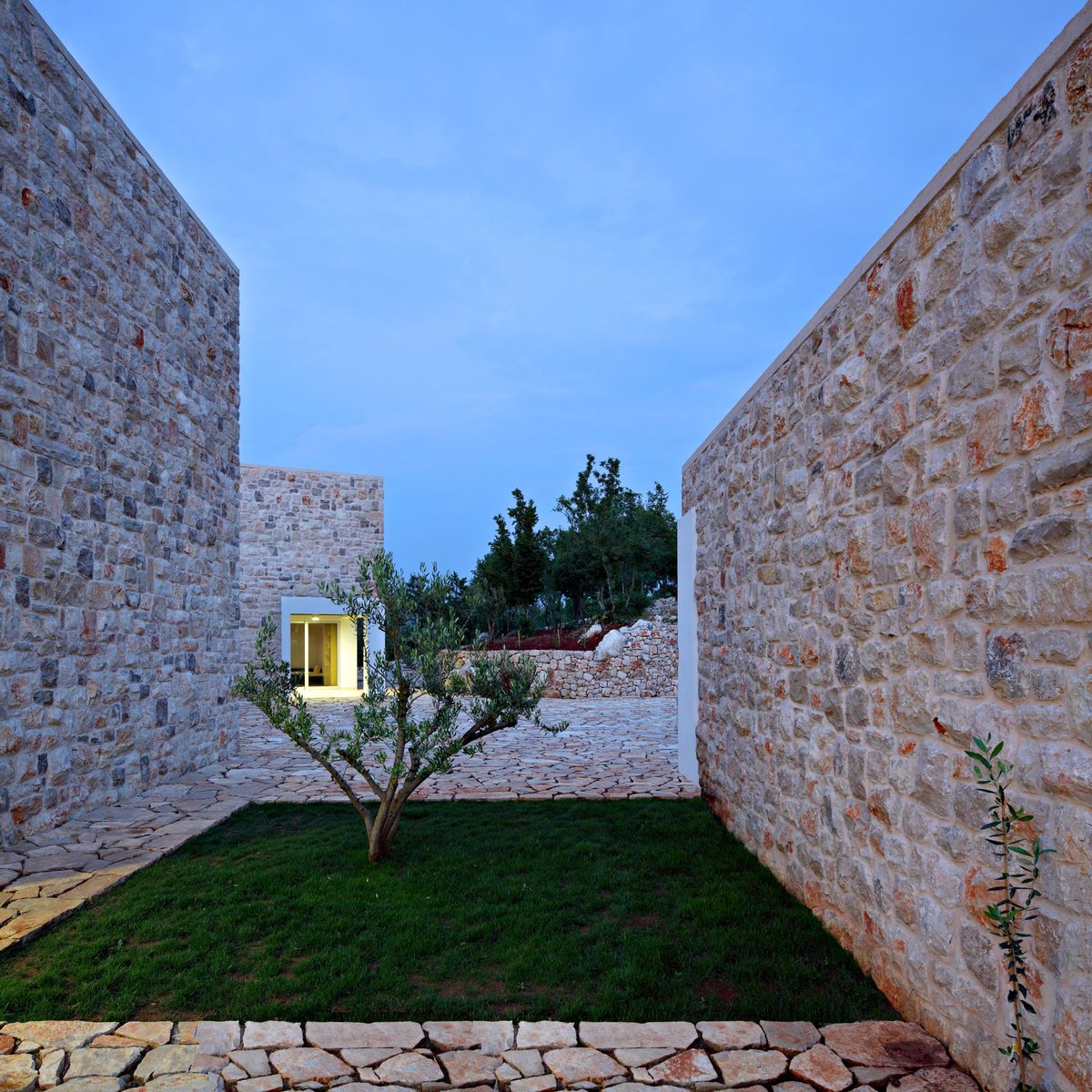 Obiteljsko imanje u Bijači - Kuće - 1394