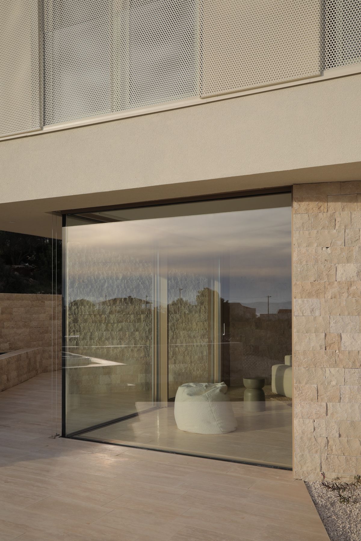 Dva kontrastna ambijenta kuće u Zadru - Kuće - 1421