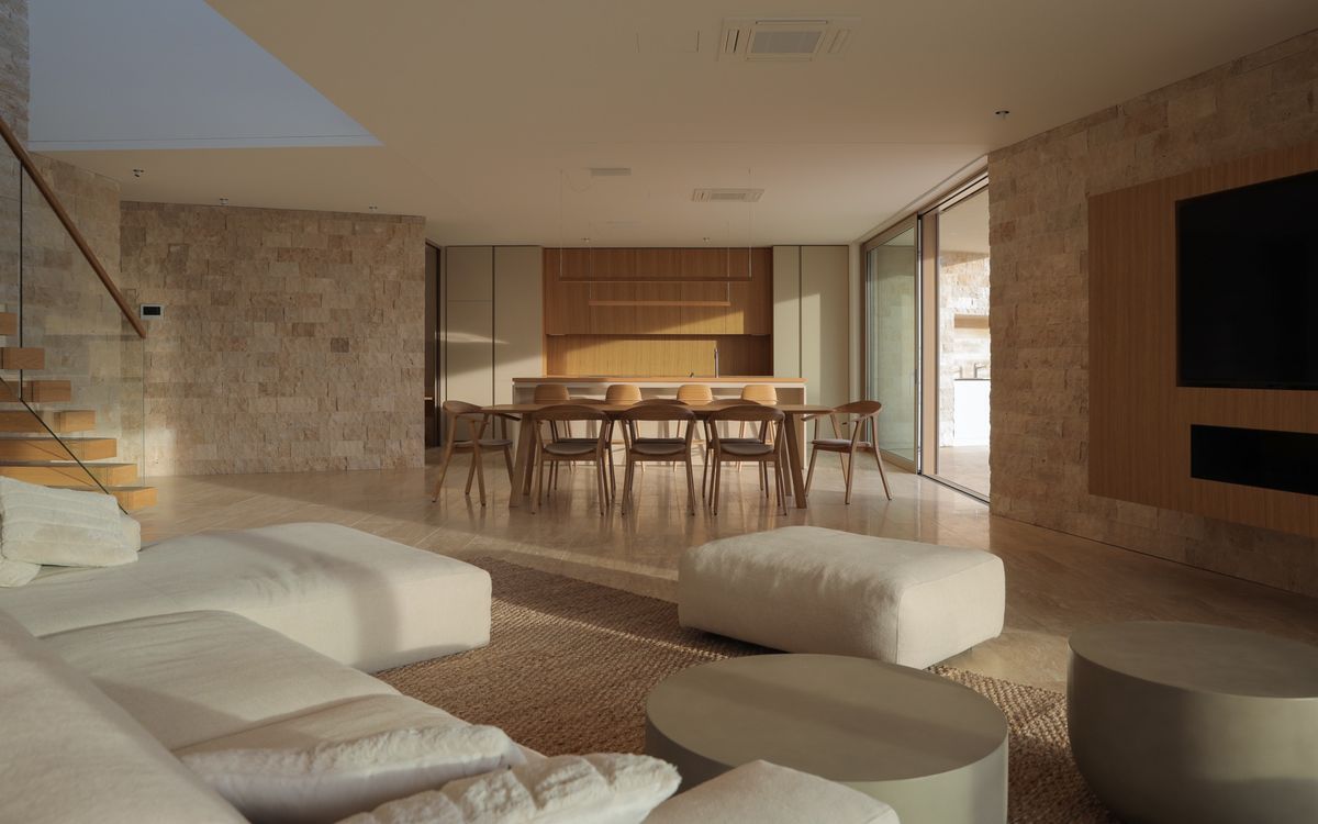 Dva kontrastna ambijenta kuće u Zadru - Kuće - 1425