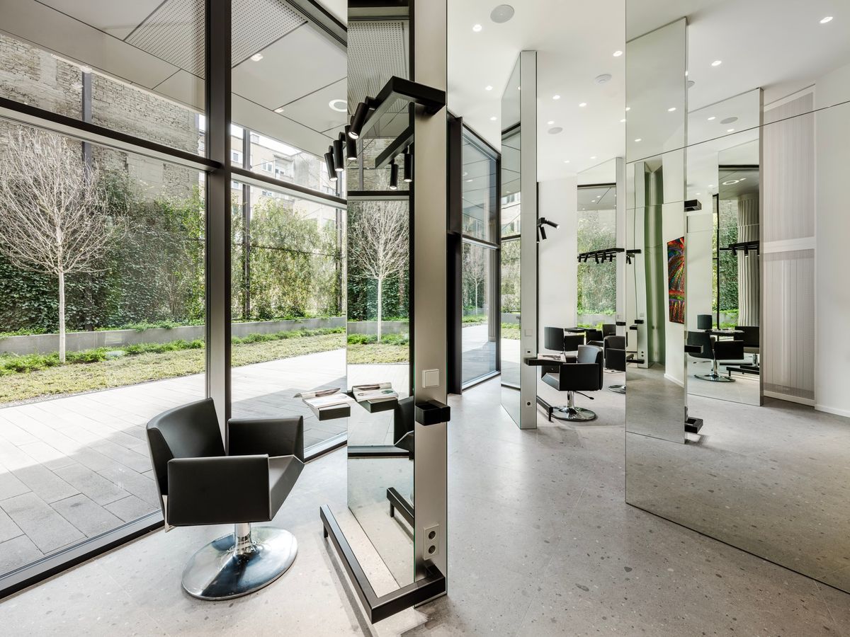 Interijer frizerskog salona - Trgovački objekti - 1434