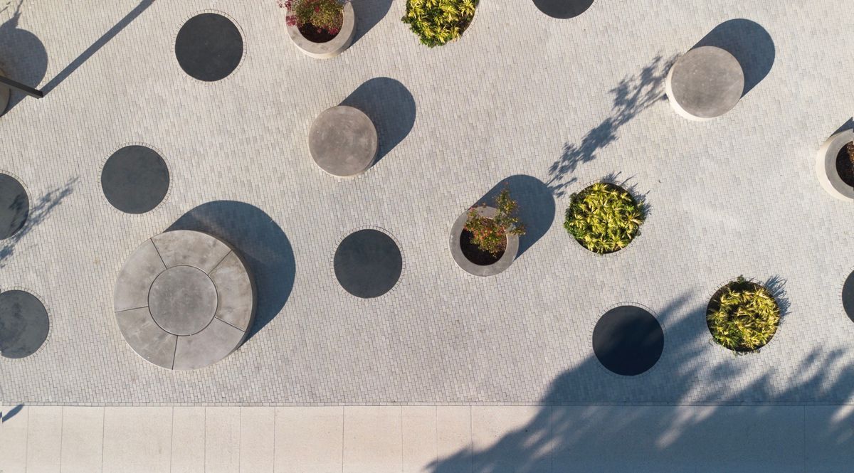 Rekonstrukcija središnjih trgova u Koprivnici - Javni objekti - 1454