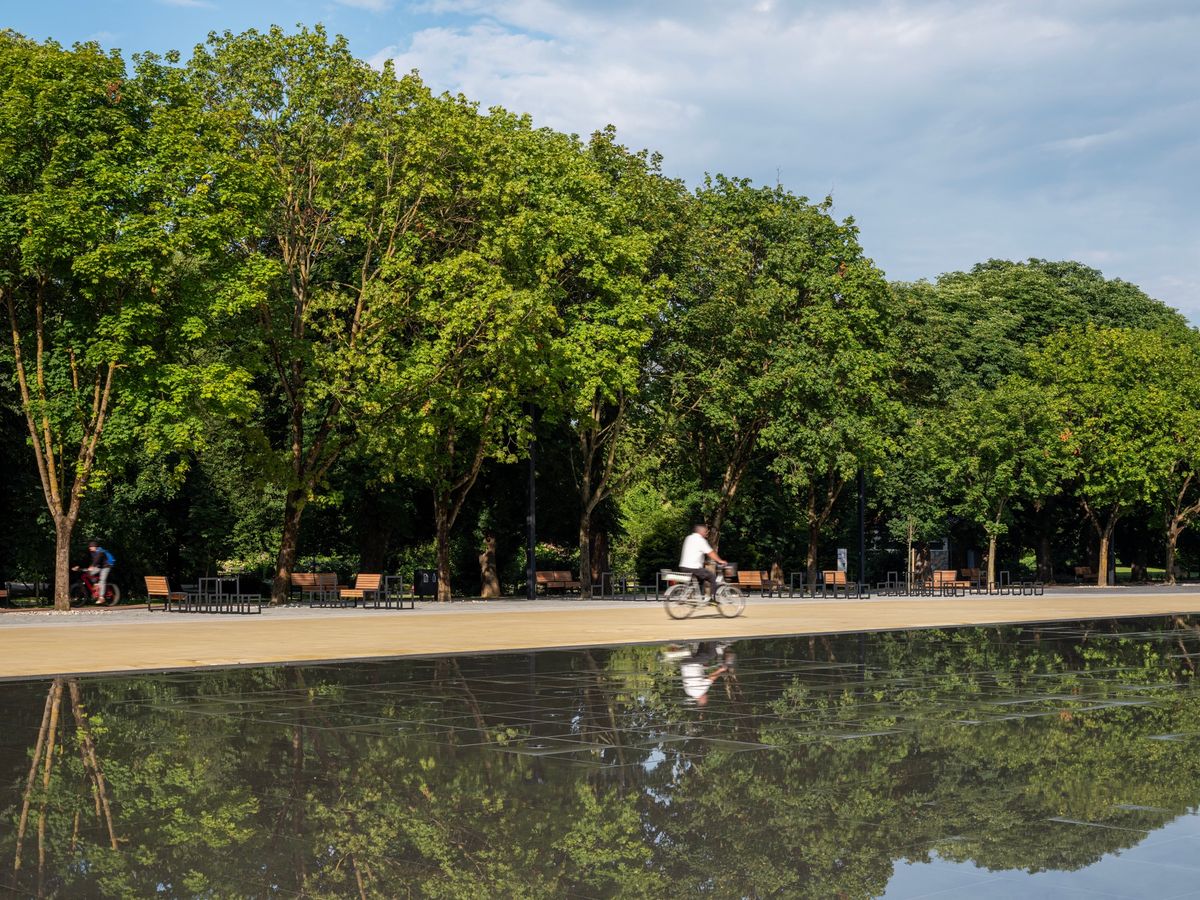 Rekonstrukcija središnjih trgova u Koprivnici - Javni objekti - 1463