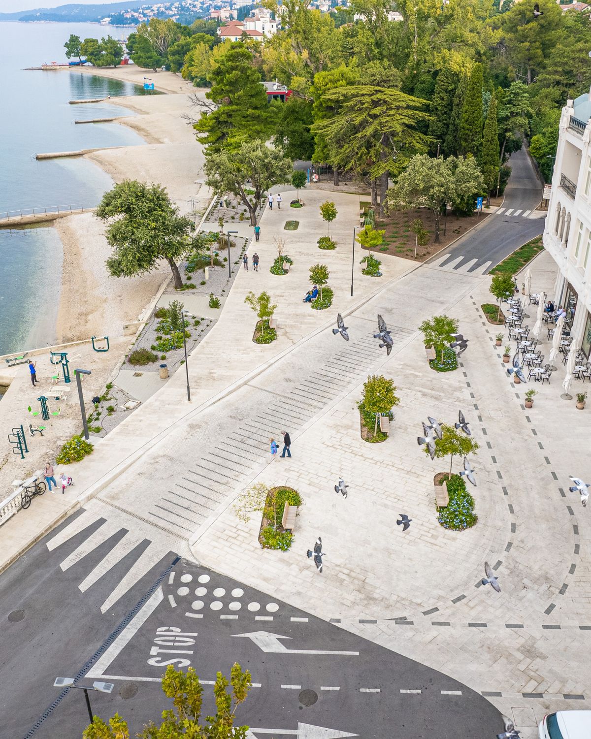 Trg Miramare - Javni objekti - 1469