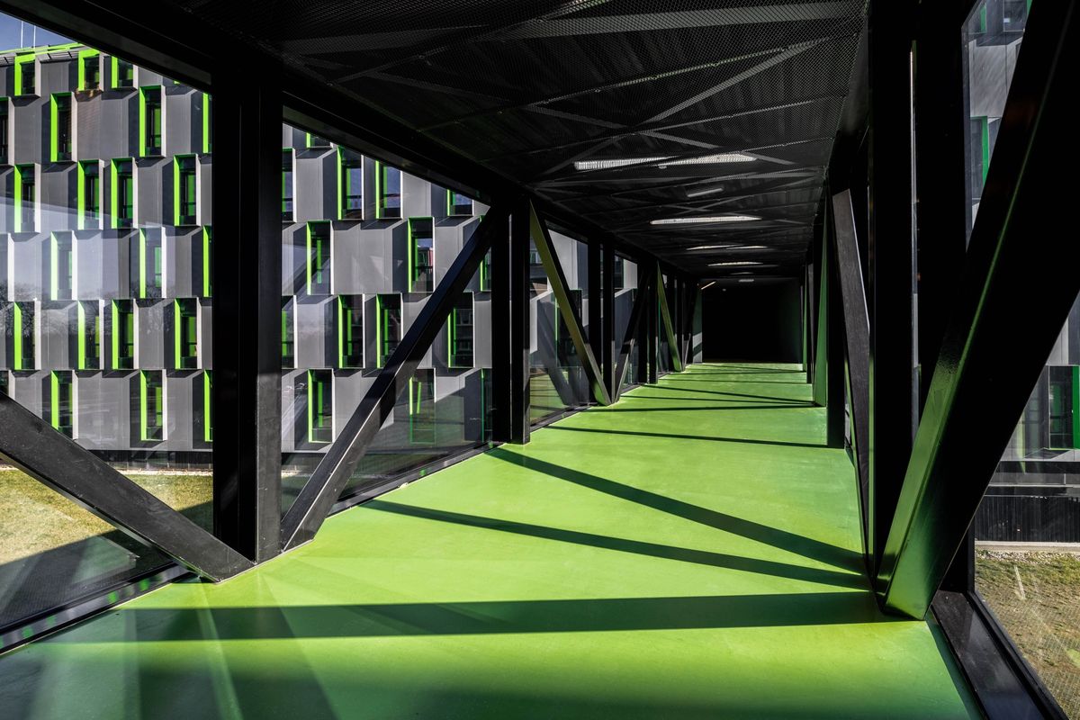 Izgradnja zgrade, infrastrukture i okoliša studentskog paviljona u Osijeku - Javni objekti - 1502