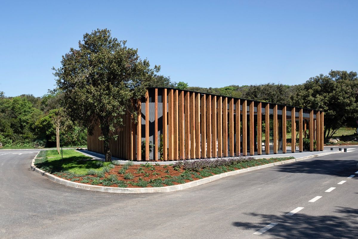 Rekonstrukcija kampova Mon Perin - Turistički objekti - 1535