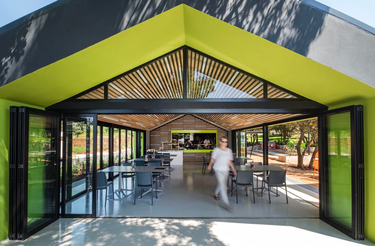 Rekonstrukcija kampova Mon Perin - Turistički objekti - 1547