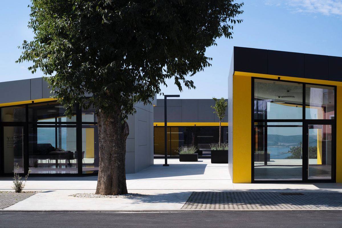 Boćalište Gornji Kraj – Ladvić - Javni objekti - 1674