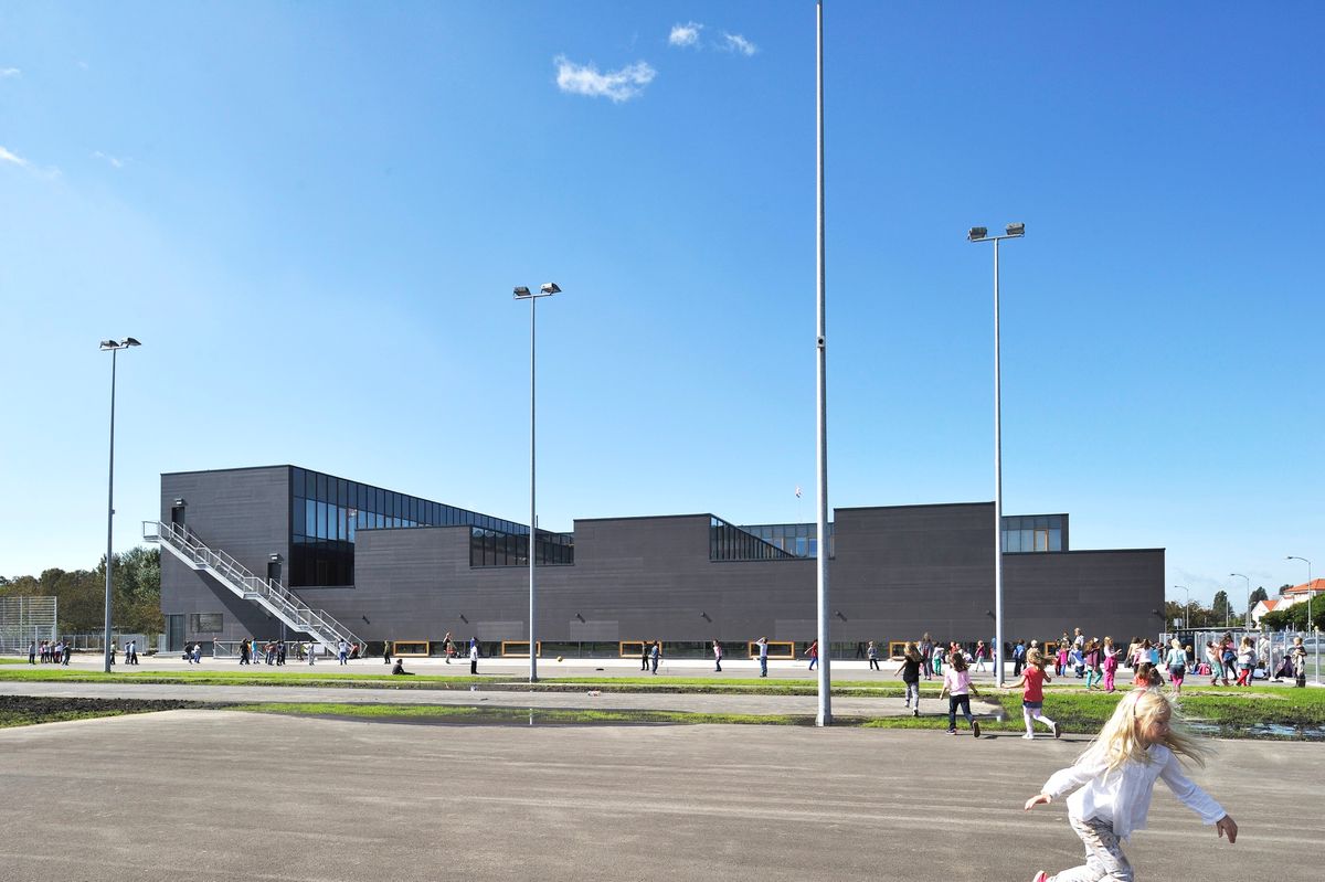 Odgojno-obrazovni kompleks Kajzerica - Javni objekti - 1693