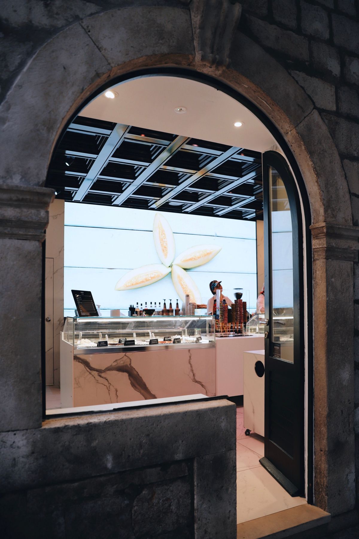 Mostro Gelato - Ugostiteljski objekti - 2042