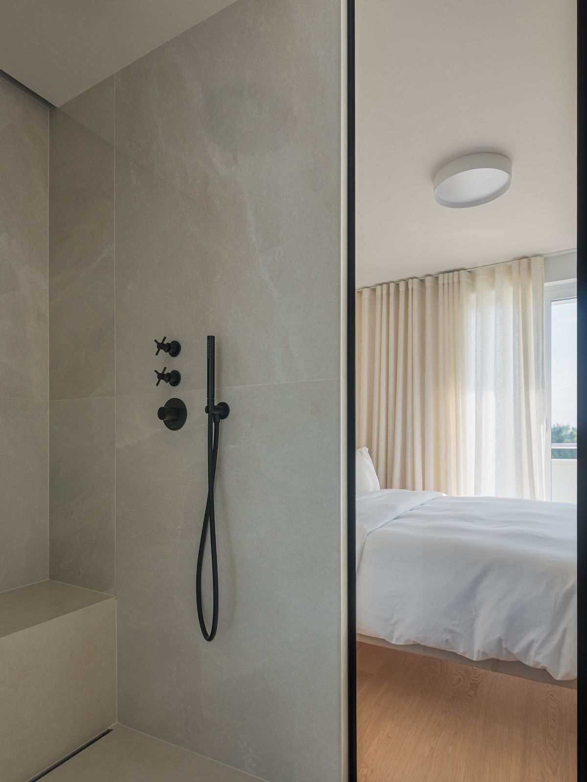 StanM01.DWG - Interijer stana - 2331