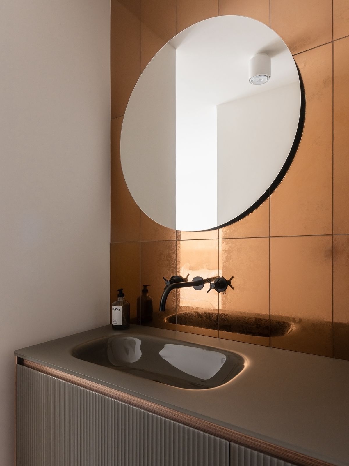 StanM01.DWG - Interijer stana - 2332