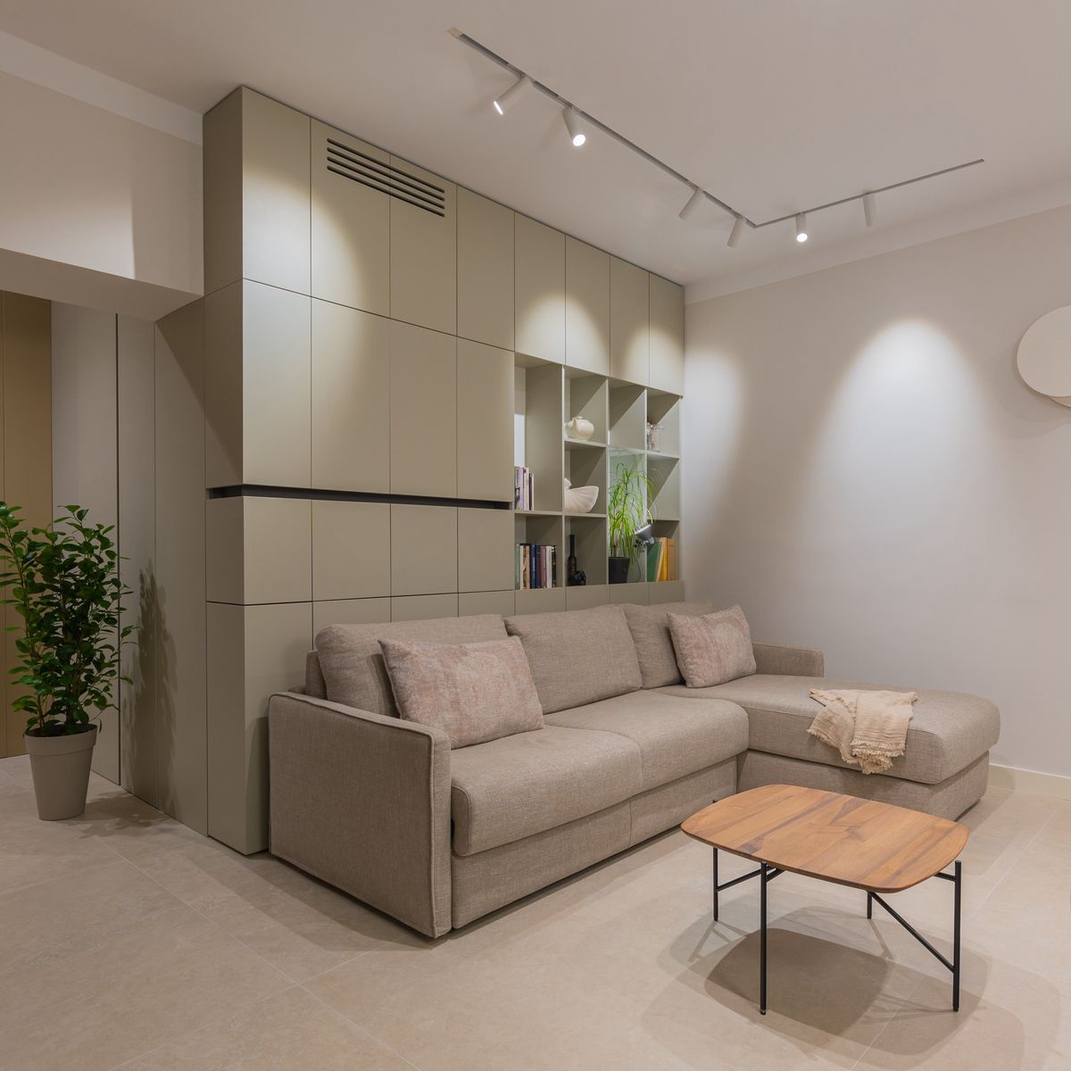 StanK01.DWG - Interijer stana - 2350