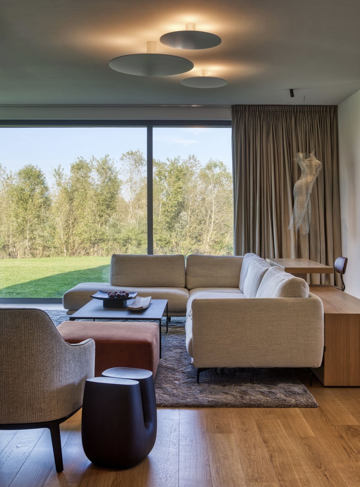 Dvoetažan stan na golf terenima - Interijer stana - 3379