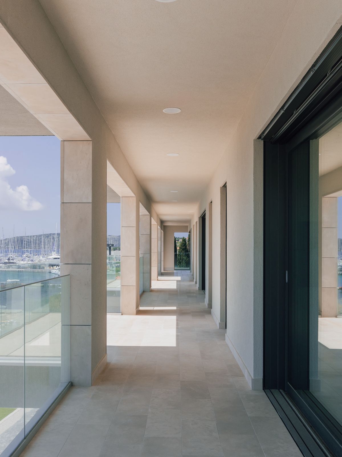 Stambena zgrada u Segetu - Višestambeni objekti - 2504