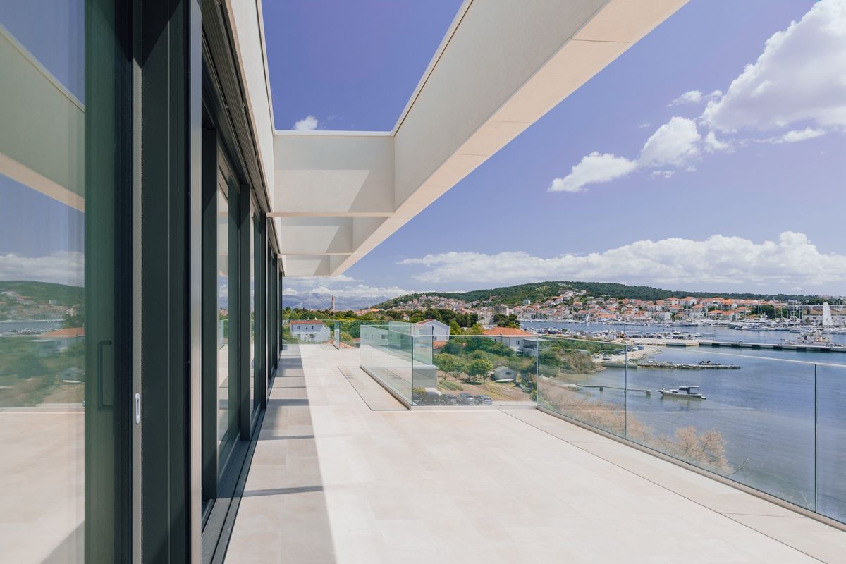 Stambena zgrada u Segetu - Višestambeni objekti - 2507