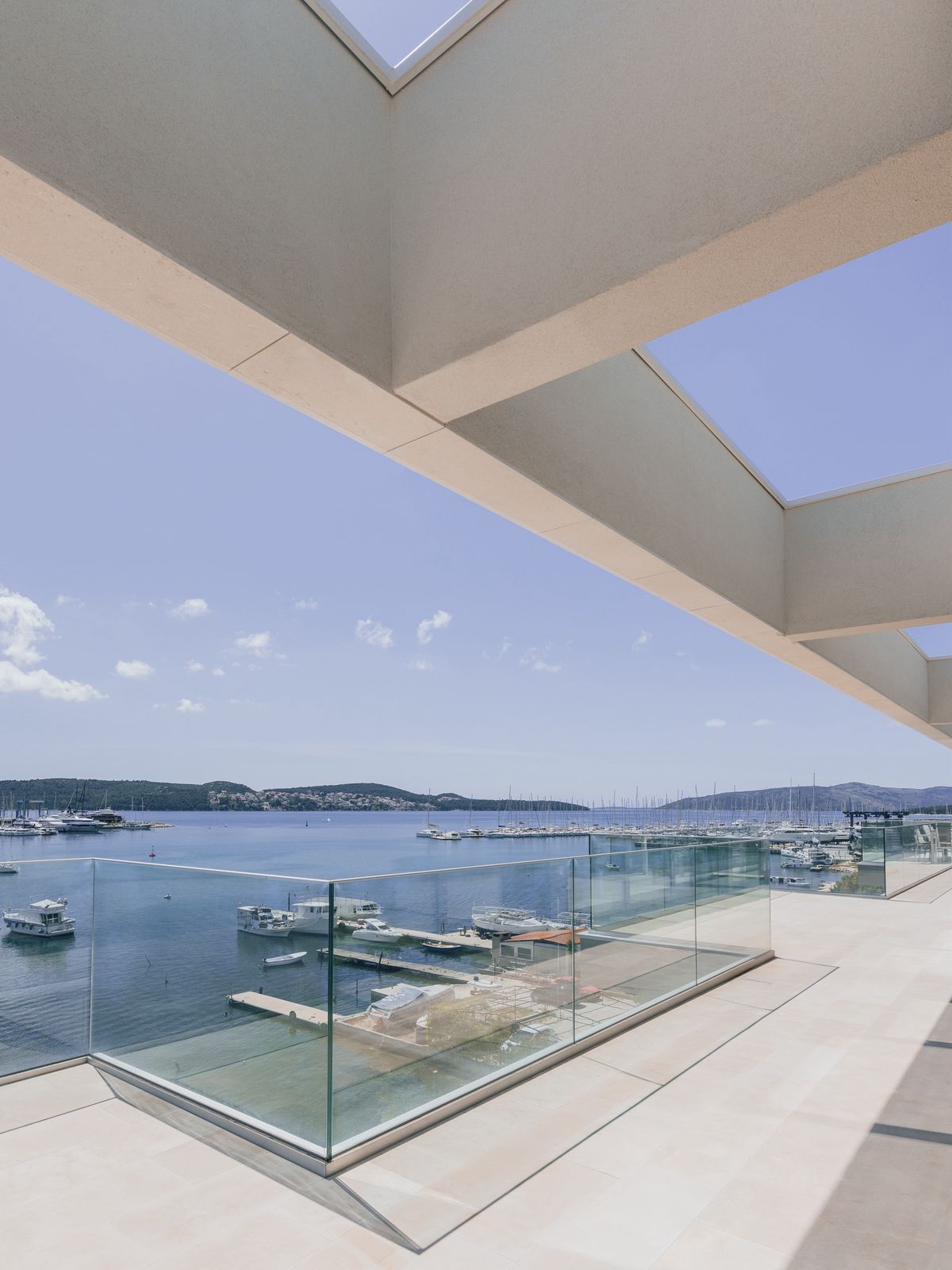 Stambena zgrada u Segetu - Višestambeni objekti - 2509