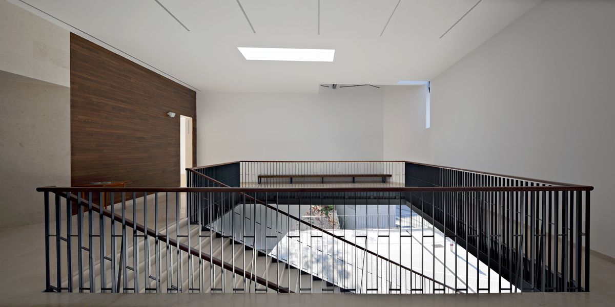 Crkva Svete Ane - Javni objekti - 3132