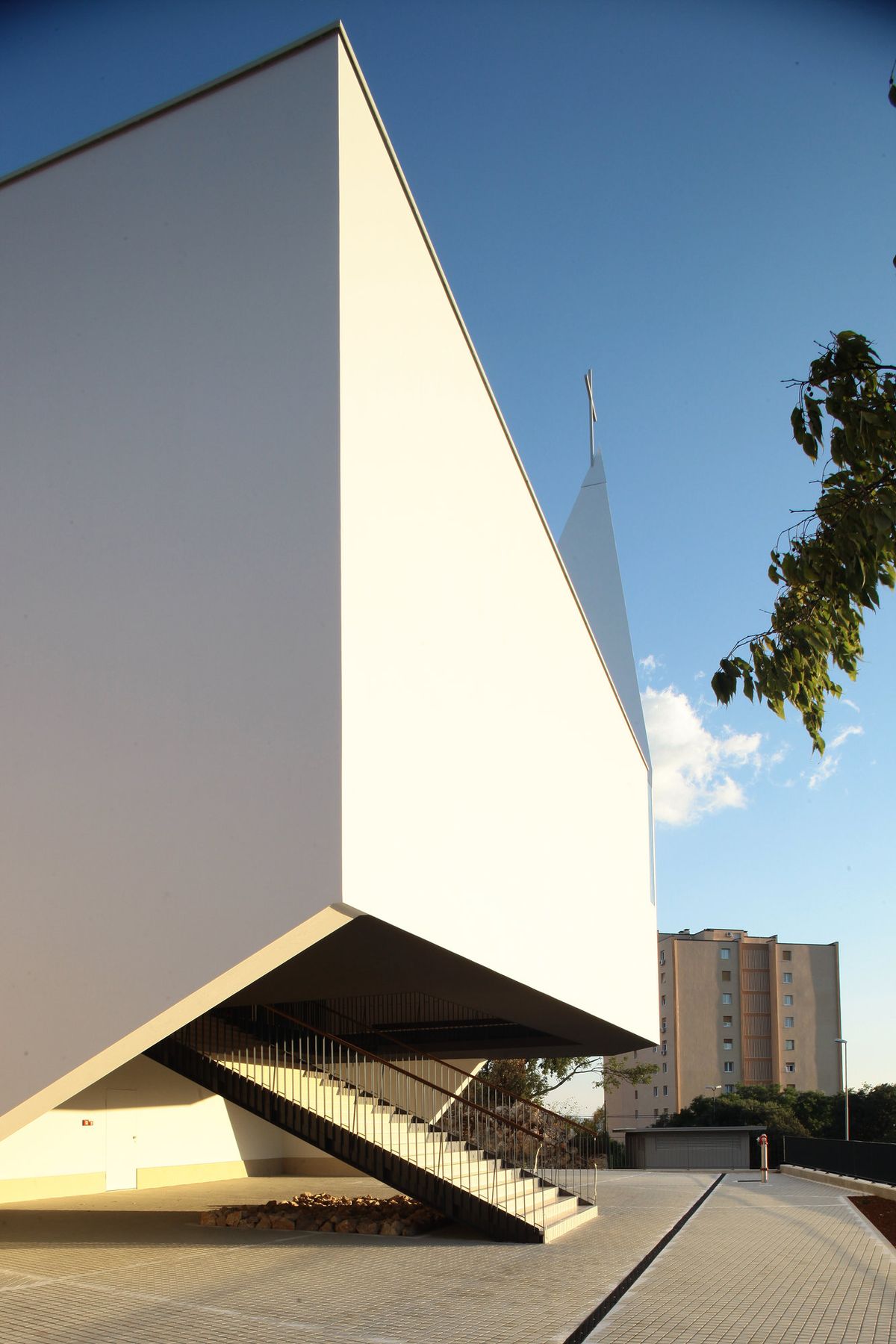 Crkva Svete Ane - Javni objekti - 3125