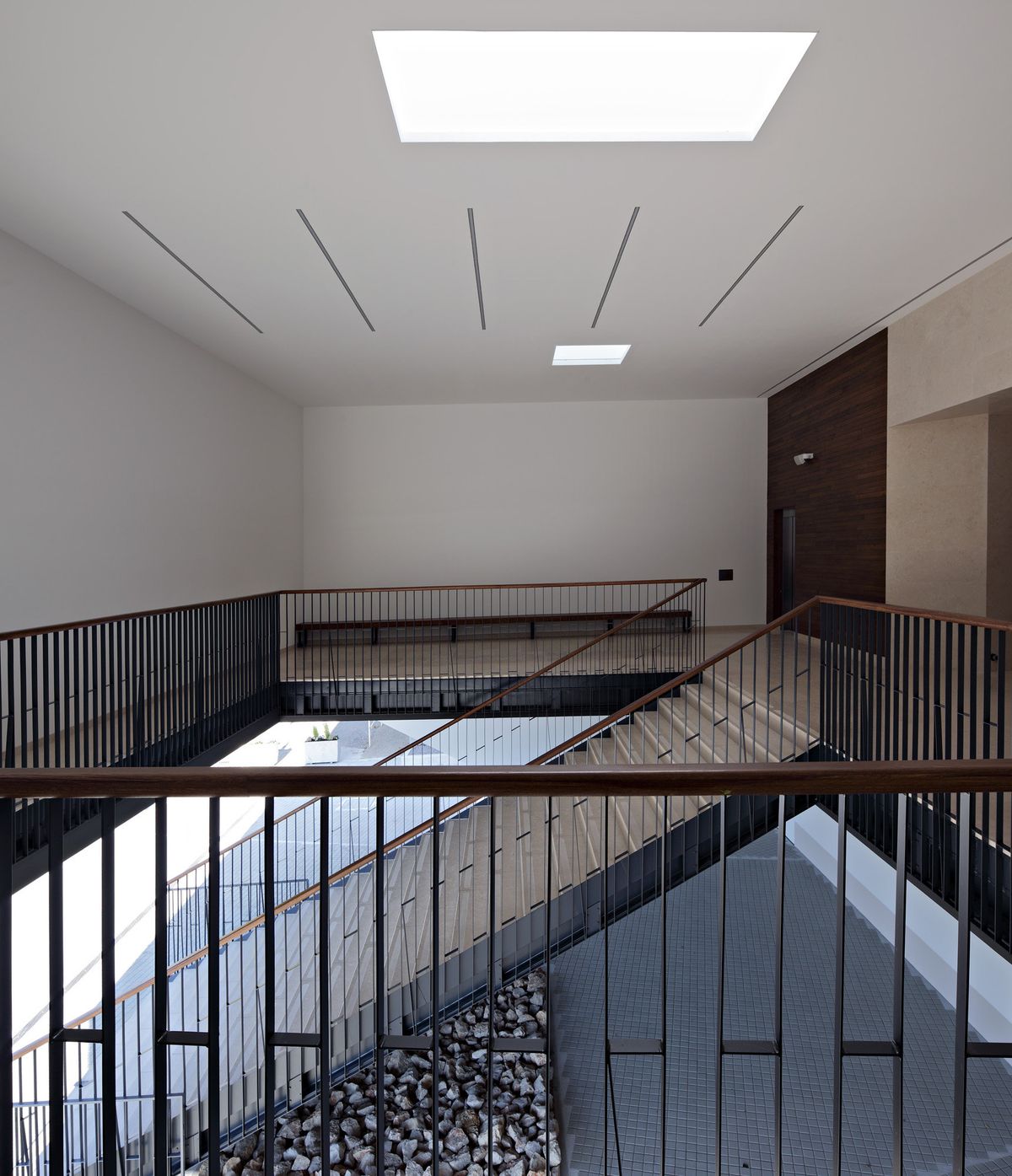 Crkva Svete Ane - Javni objekti - 3131