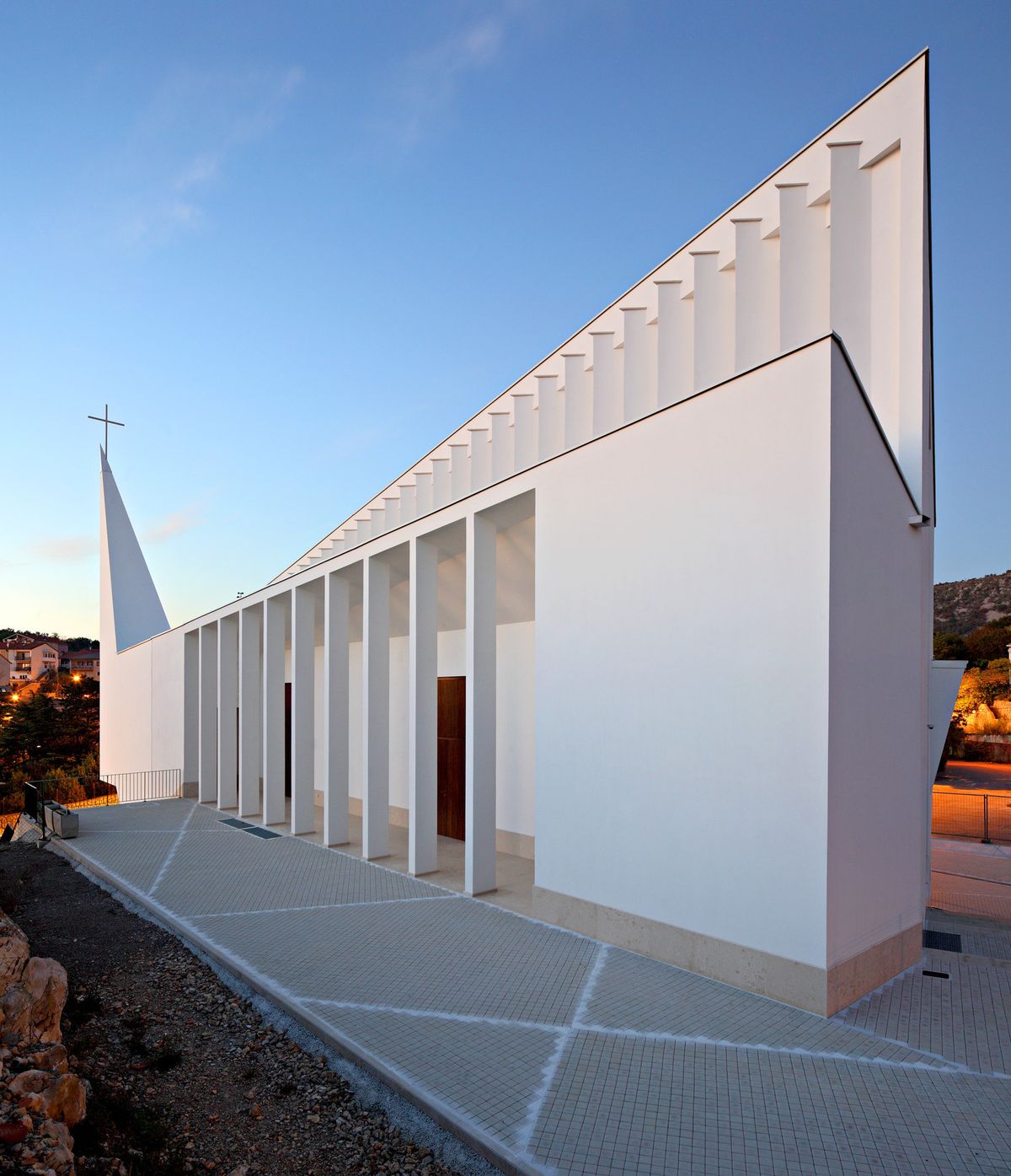 Crkva Svete Ane - Javni objekti - 3127