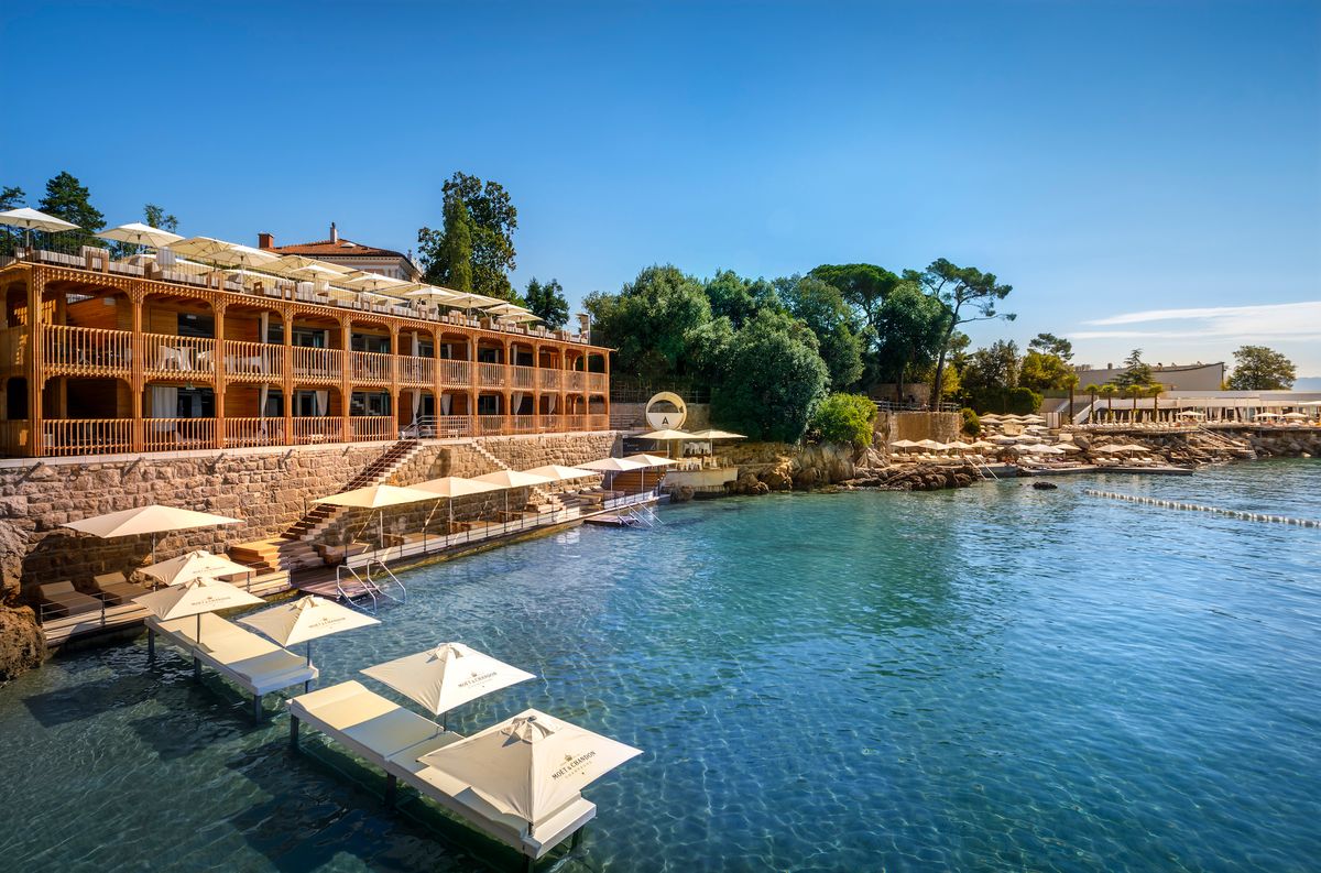 Kupalište Angiolina - Trgovački objekti - 2861