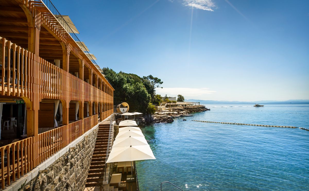 Kupalište Angiolina - Trgovački objekti - 2862