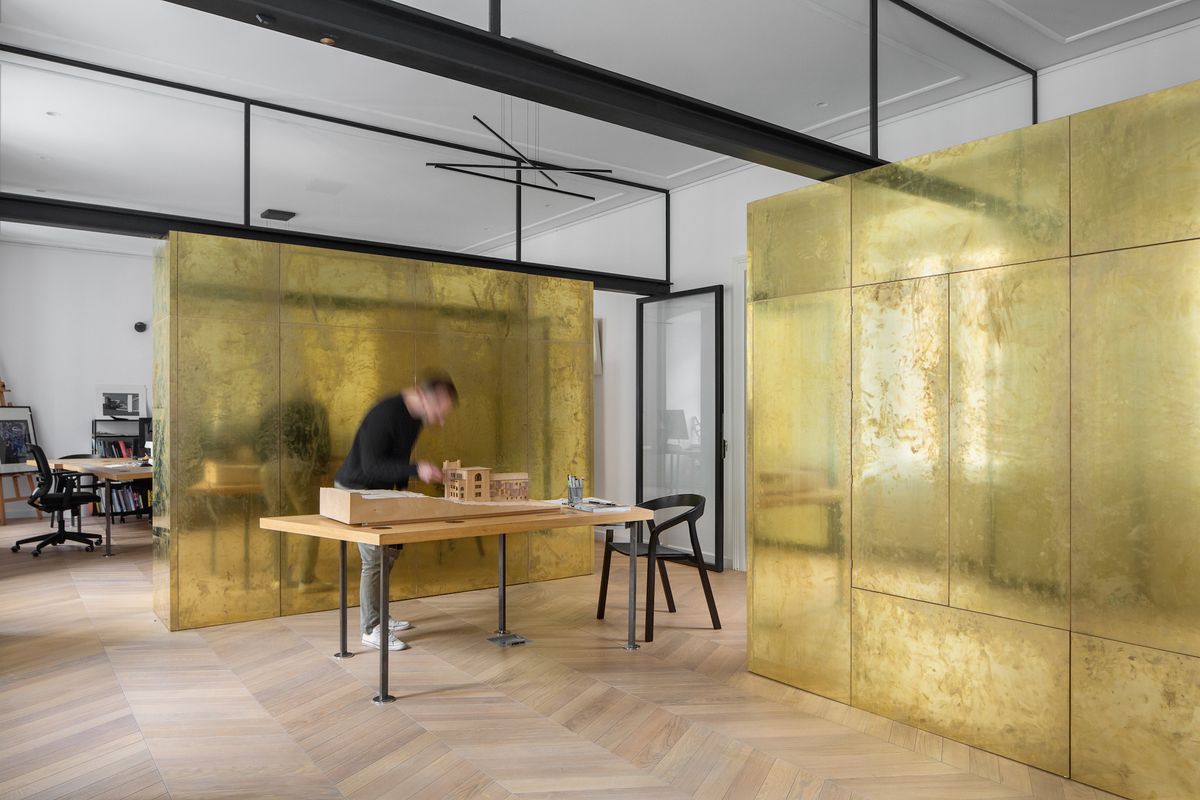 Dolac 9 - Poslovni prostori - 3007