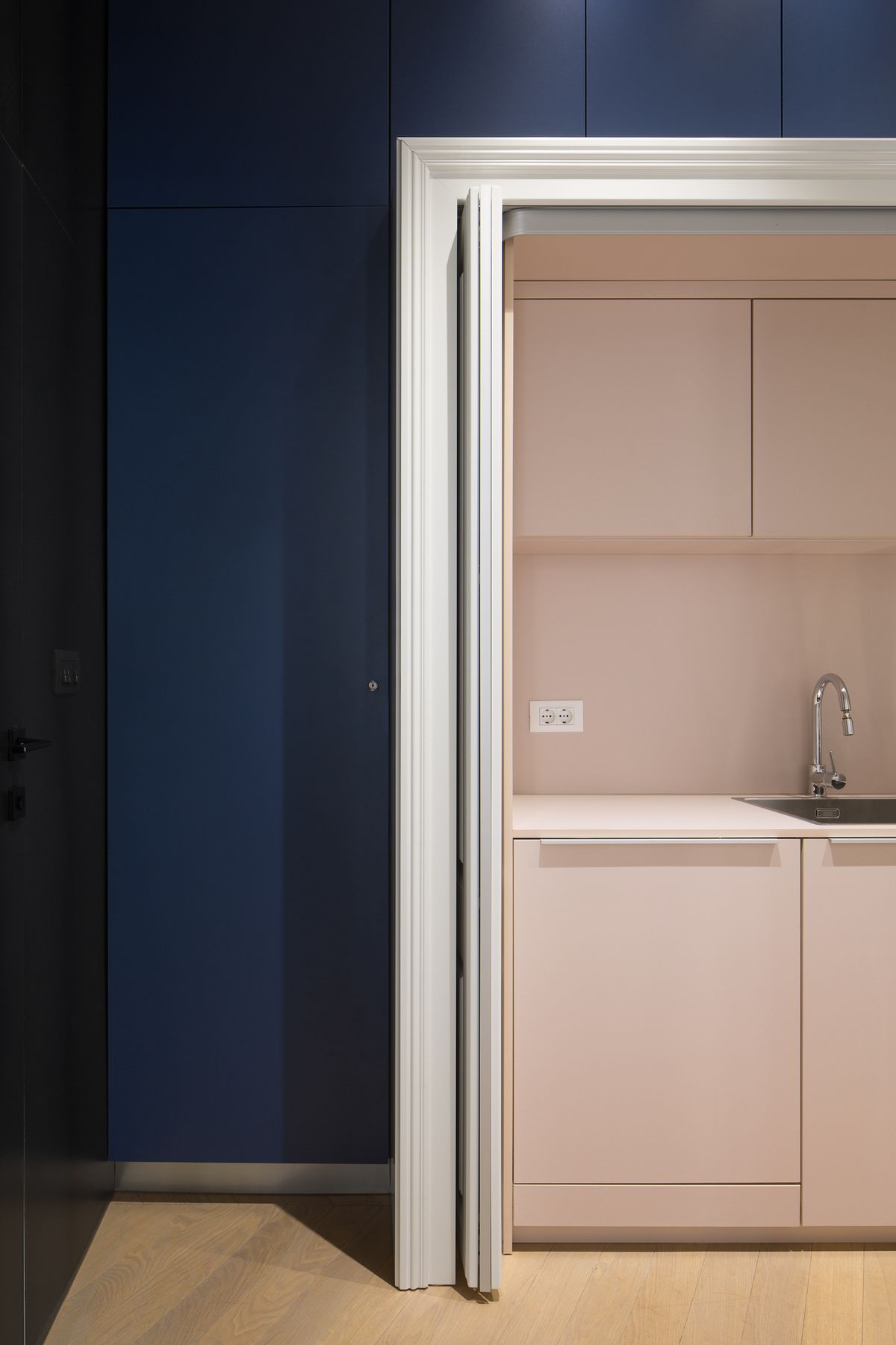 Dolac 9 - Poslovni prostori - 3014