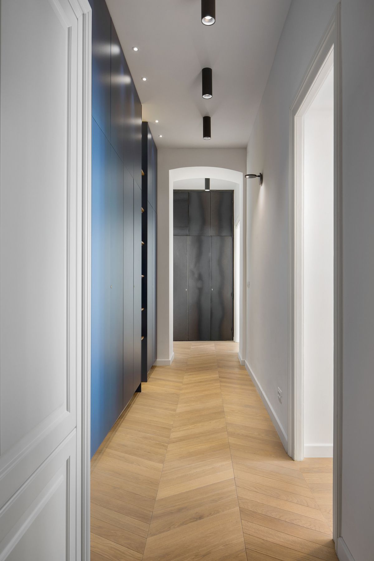 Dolac 9 - Poslovni prostori - 3015