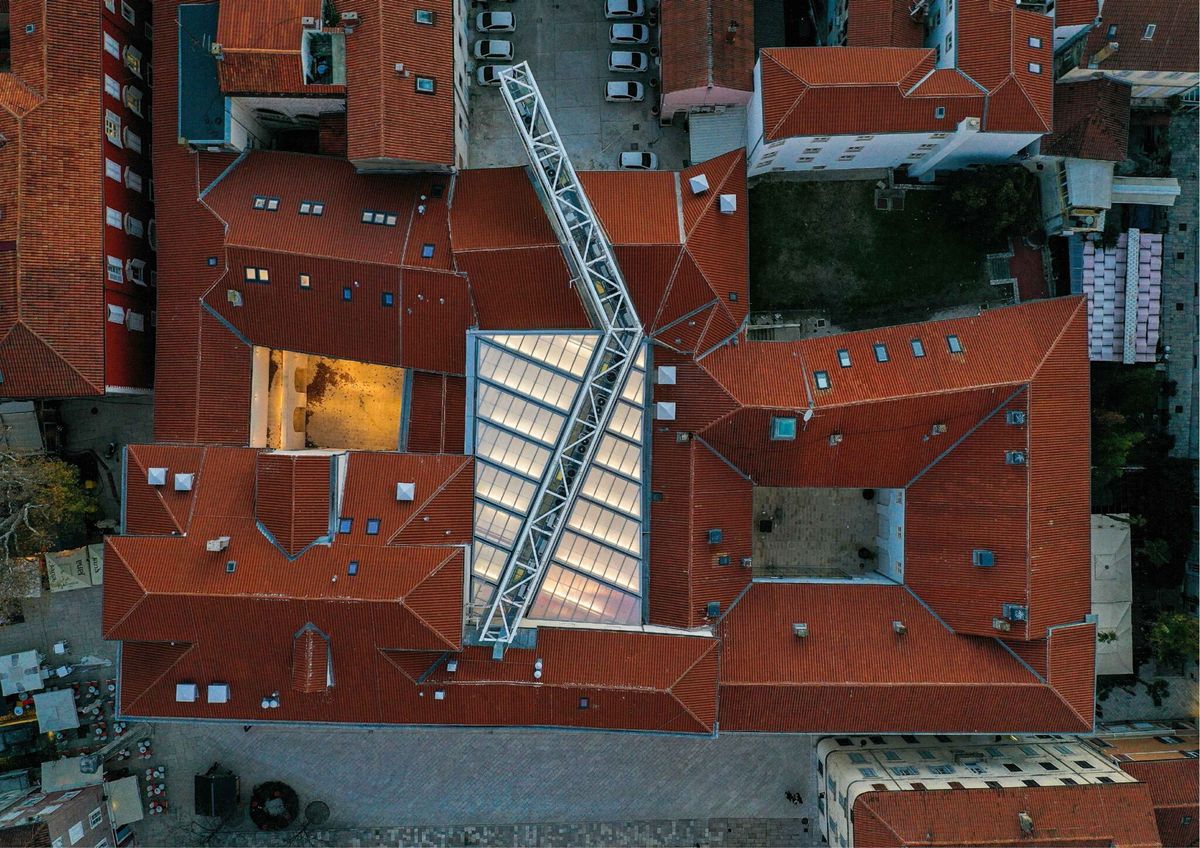 Providurova palača - Javni objekti - 3302