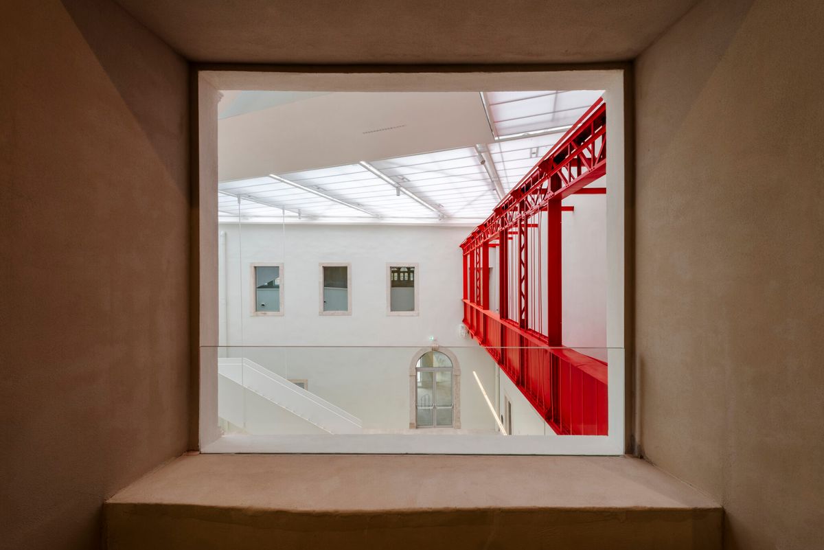 Providurova palača - Javni objekti - 3317