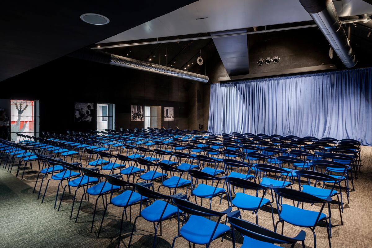 Providurova palača - Javni objekti - 3327