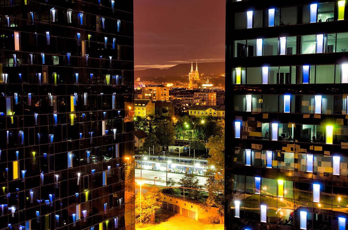 Strojarska neboderi - Poslovni prostori - 3448