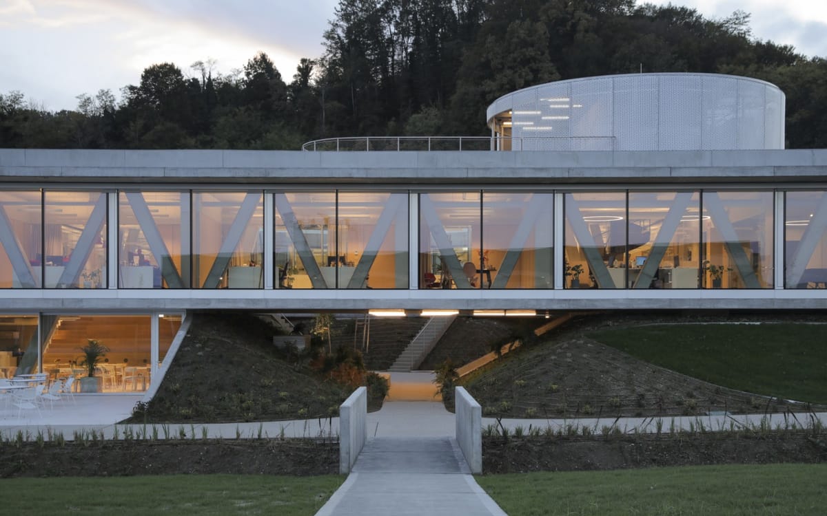 Proizvodno poslovna zgrada Dubrovčan - Poslovni prostori - 4095